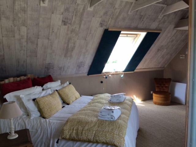 Les Chambres Du Mad Henvic Bagian luar foto