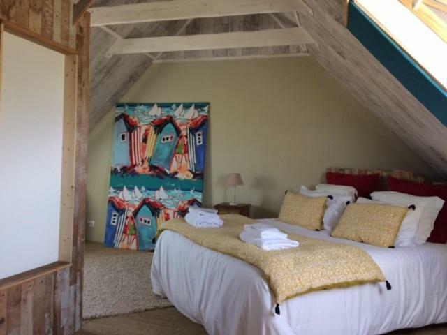 Les Chambres Du Mad Henvic Bagian luar foto